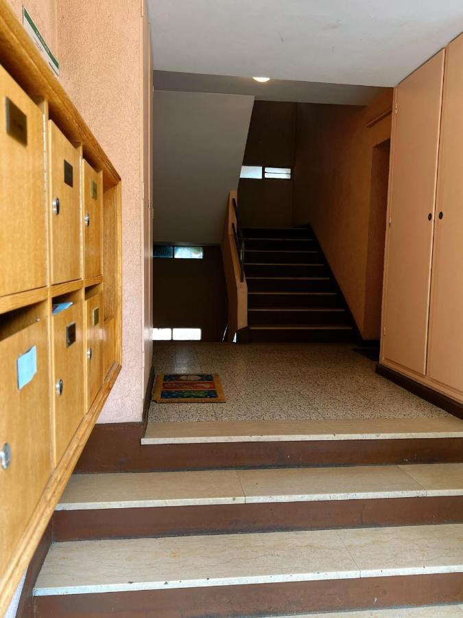 Appartement Spacieux Avec Balcon Saint-Fons Luaran gambar